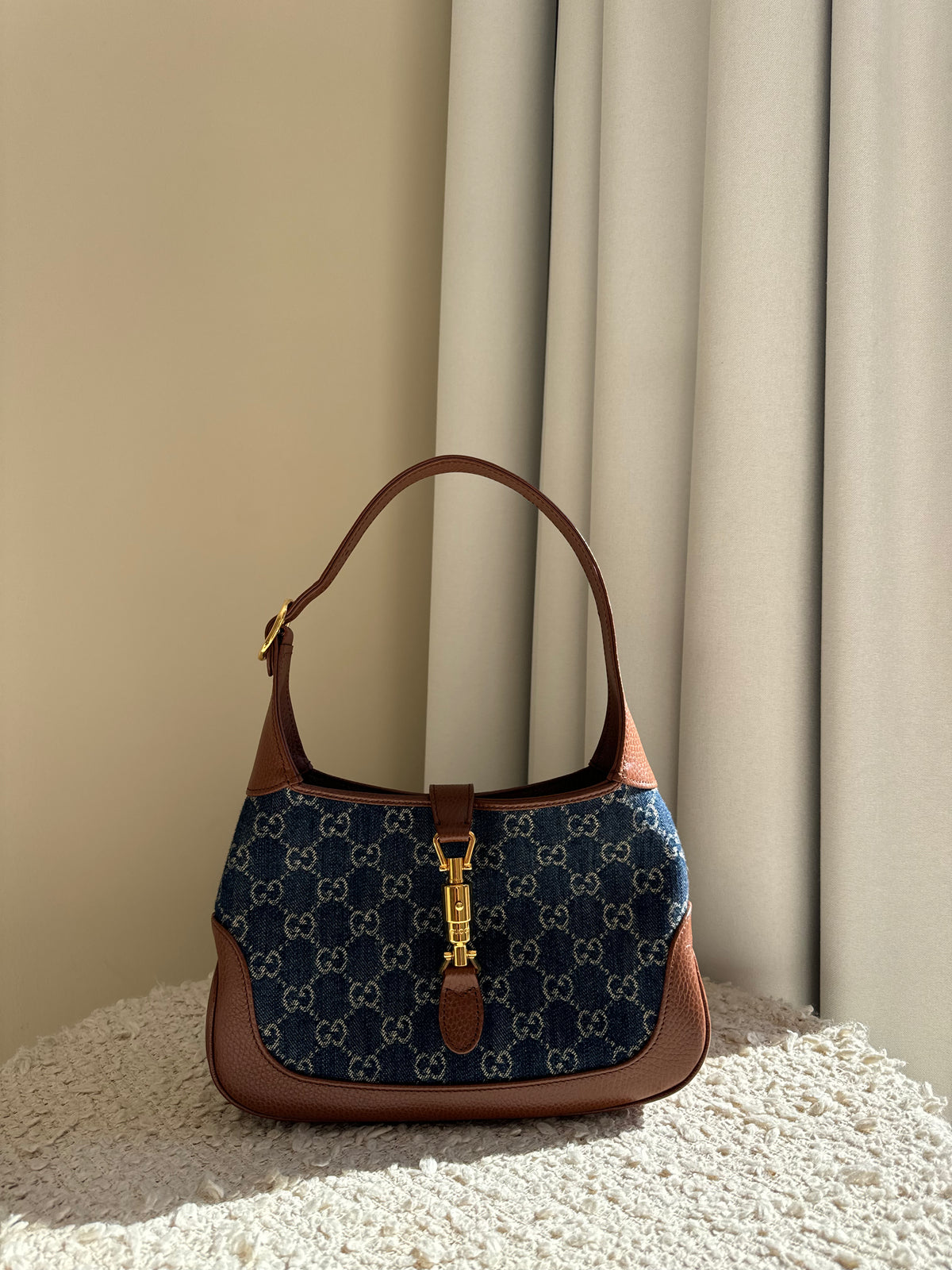 Gucci Jackie Hobo Bag – YourBagsy
