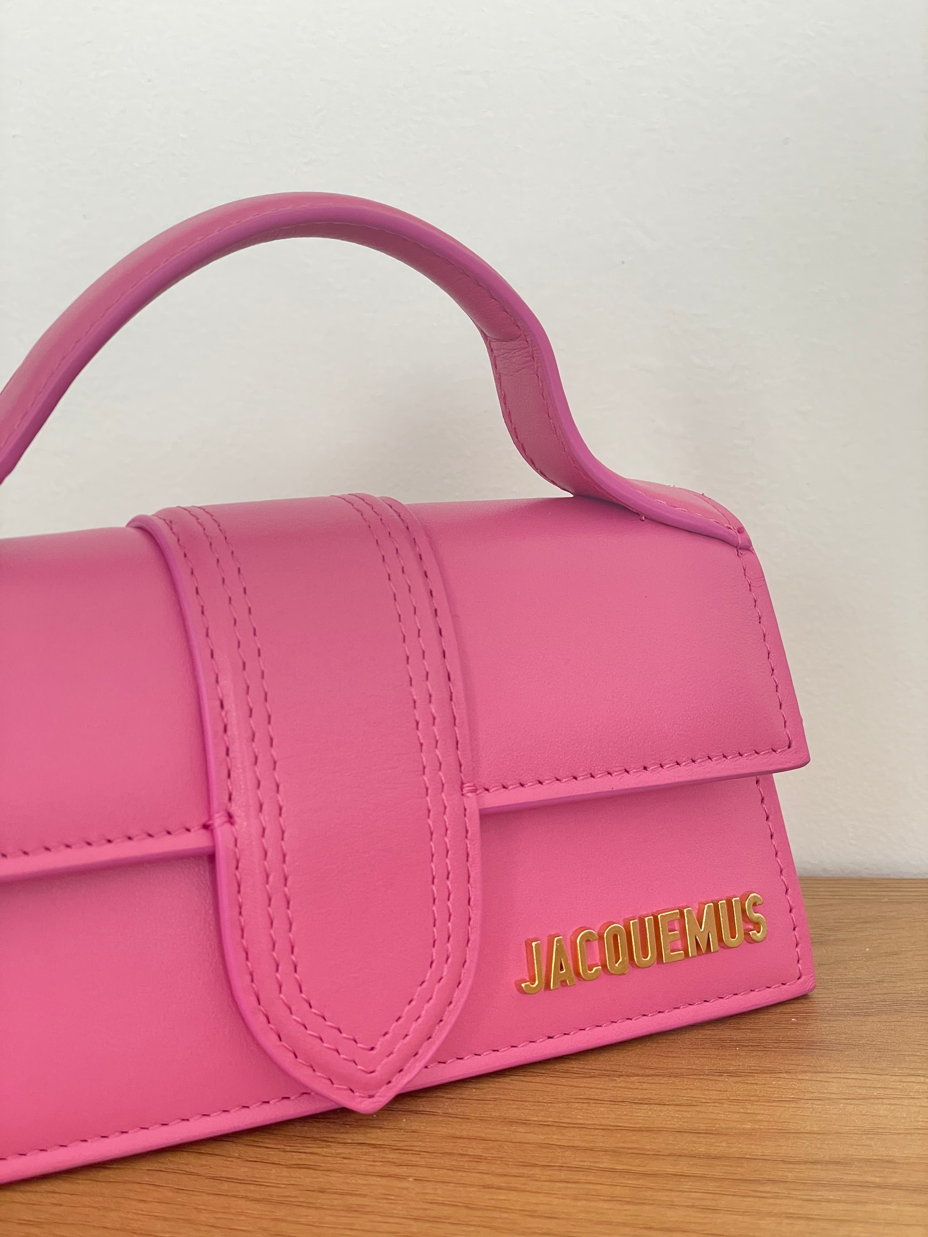 Jacquemus Pink le Papier